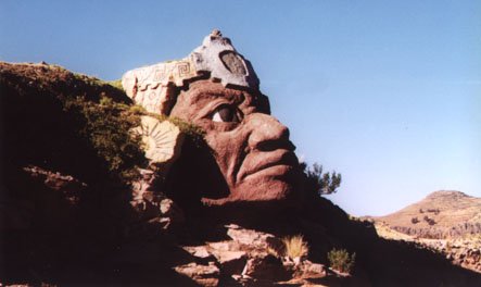 10LakeTiticaca_roadway_head.JPG (21079 bytes)